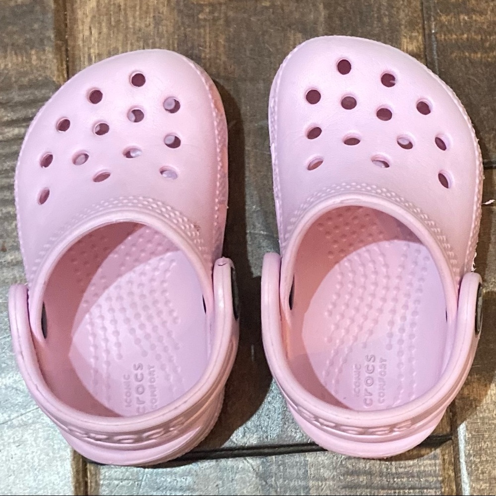 Light Pink Toddler Size 4 Crocs